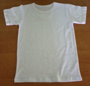Изделие трикотажное бельевое из хлопчатобумажной пряжи для девочек ясельной группы: футболка.