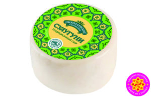 Сыр Сулугуни с массовой долей жира в пересчете на сухое вещество 45%.