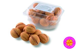 Восточные сладости мучные: орешки со сгущёнкой.